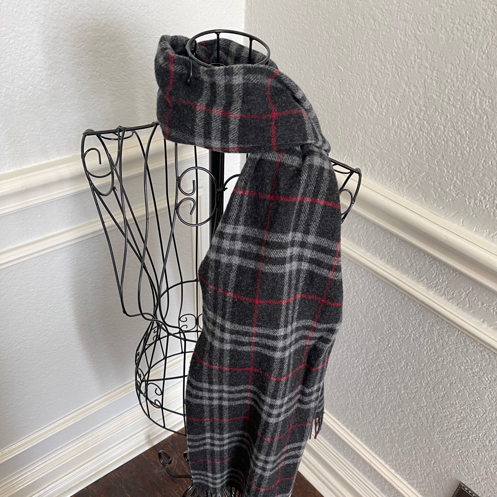 Burberry London Classic Check Cashmere Scarf.